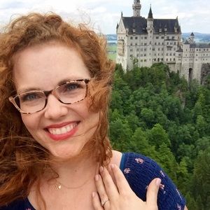 Meet your Posher, Aurora